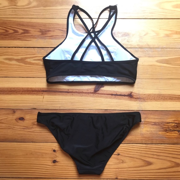 2Chillies Black White Abstract Bikini, NWT, L - Picture 9 of 13